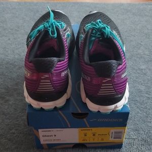 Brooks Ghost 9